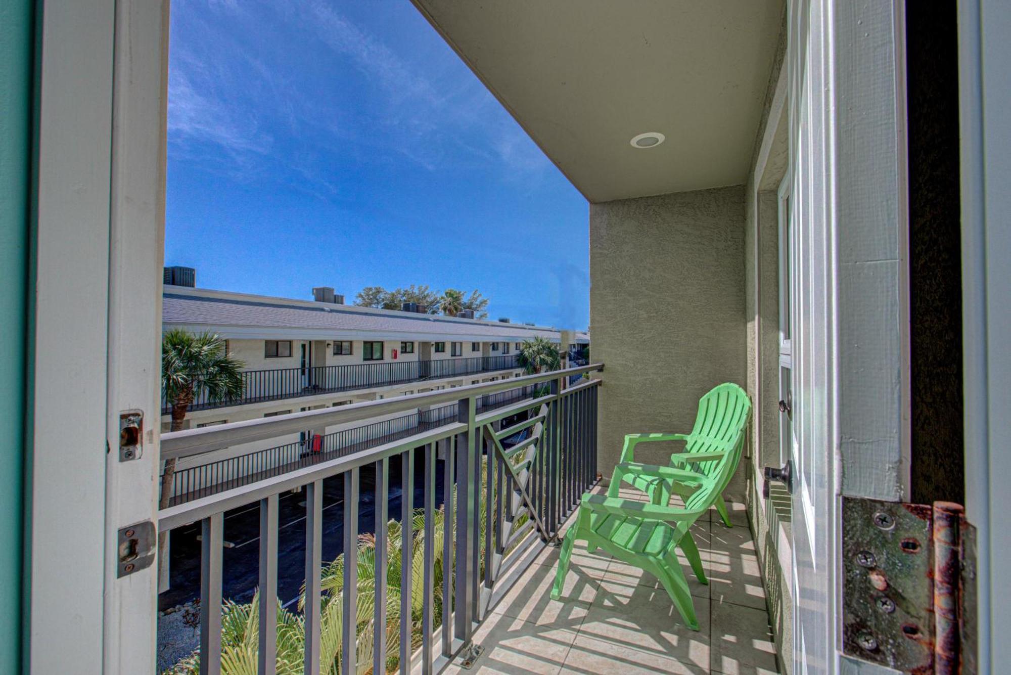 Anna Maria Island Beach Palace ブレイデントン・ビーチ エクステリア 写真