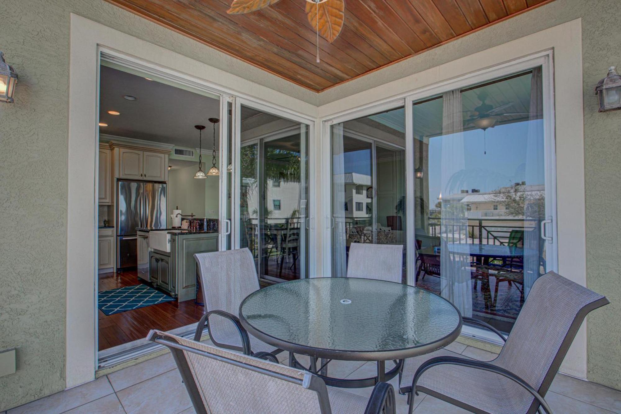 Anna Maria Island Beach Palace ブレイデントン・ビーチ エクステリア 写真